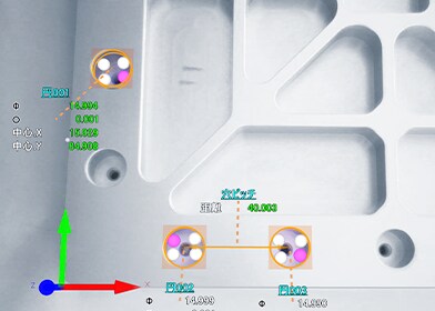 対象物に設定した座標軸を基準に、2点間の距離40.003mmなどを自動で算出して表示